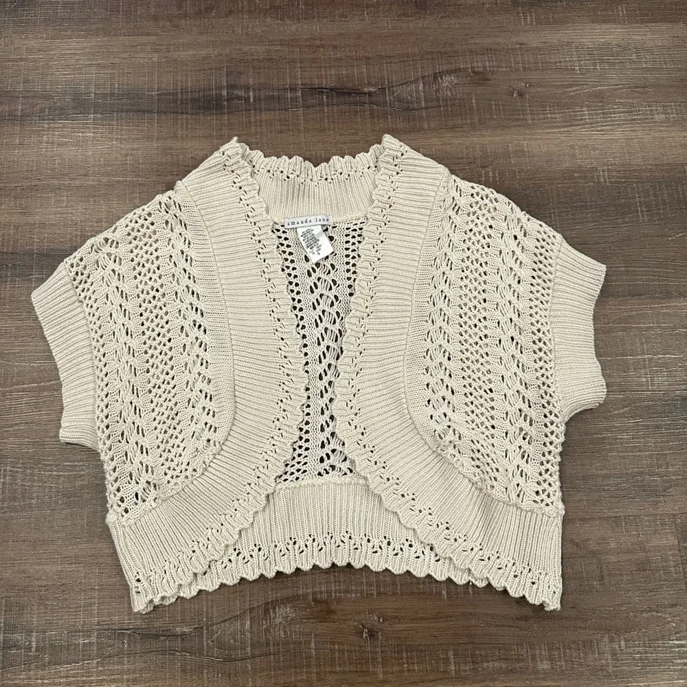 Amanda Lane Womens Small Cream Crochet Shrug Open Cardigan Short Sleeve Boho Y2K